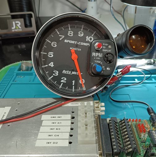 Electrónica automotor